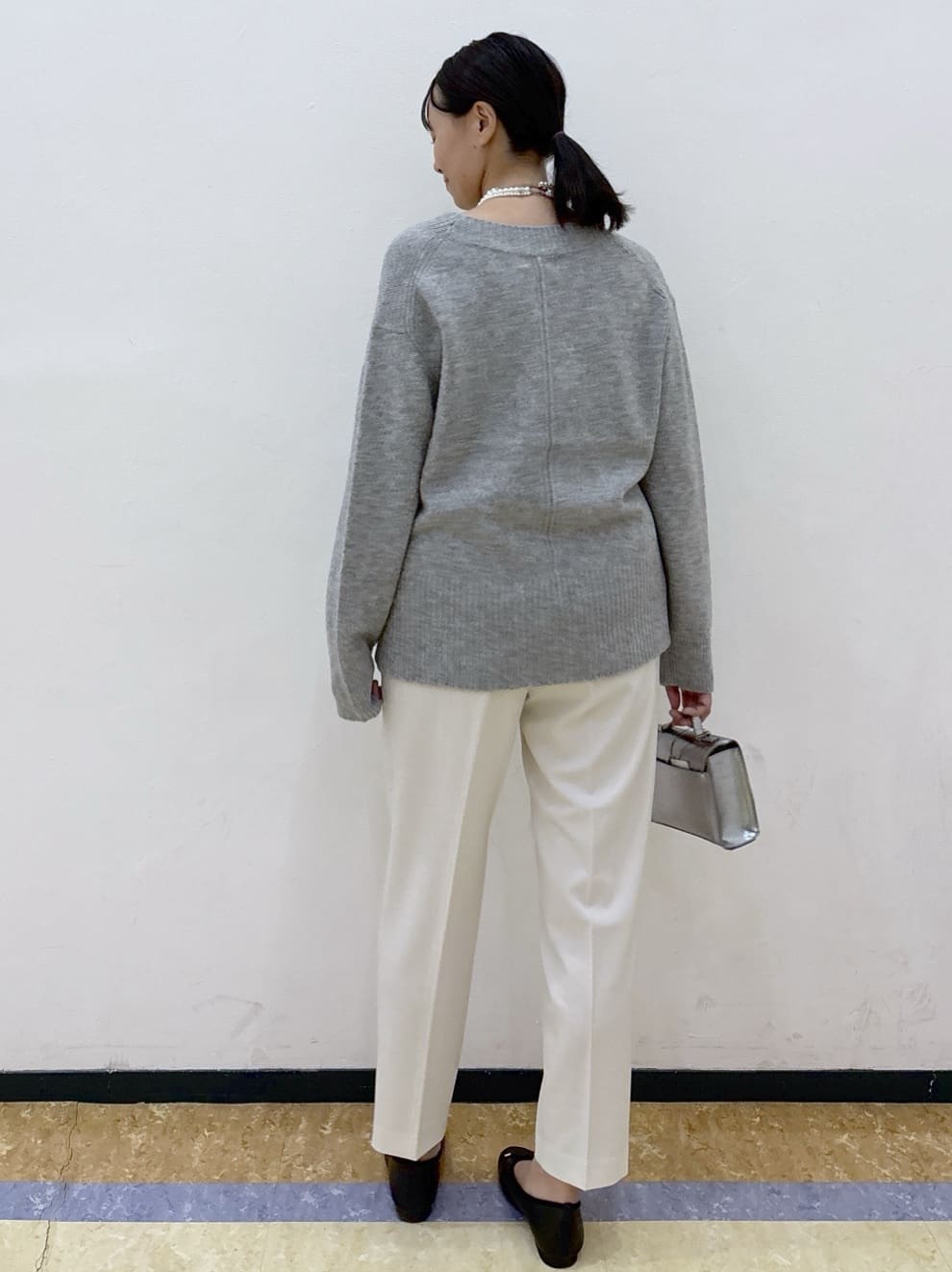 akariさんの「OPAQUE.CLIP｜ウォームタッチ イージーテーパードパンツ【洗濯機洗OK／ストレッチ】」を使ったコーディネート