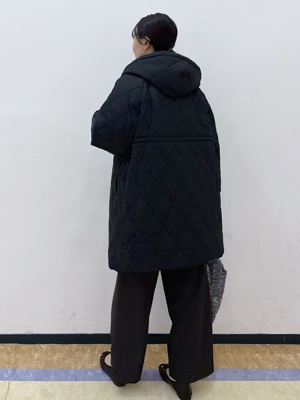 akariさんの「OPAQUE.CLIP｜ピンストライプイージーワイドパンツ【吸湿発熱／ストレッチ／洗濯機OK】」を使ったコーディネート
