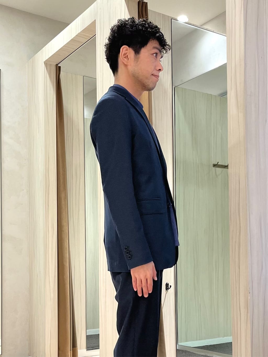 URAさんの「TAKEO KIKUCHI｜カシミヤブレンド ビーバー調ステンカラーコート」を使ったコーディネート
