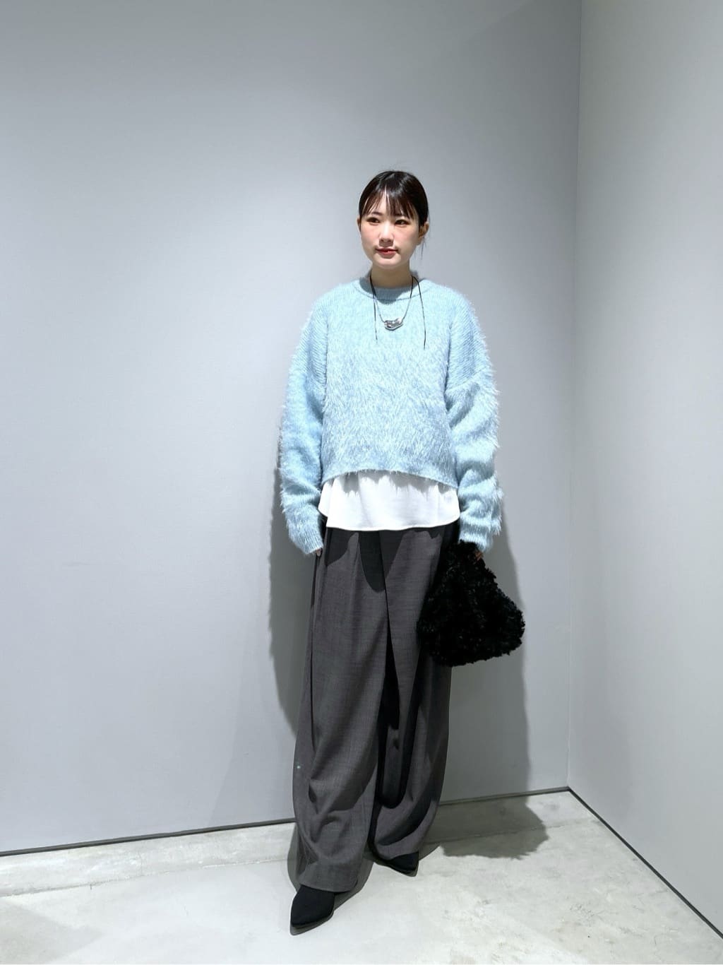 Renoさんの「INDIVI｜センタータックメランジワイドパンツ」を使ったコーディネート