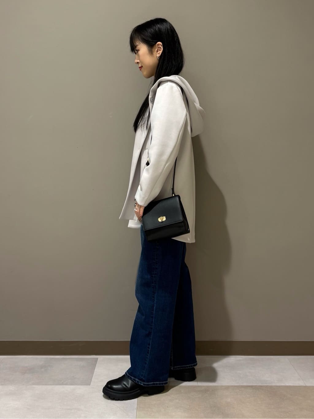 KEIKOさんの「INDIVI｜【軽羽織り】フーディーライトコート」を使ったコーディネート
