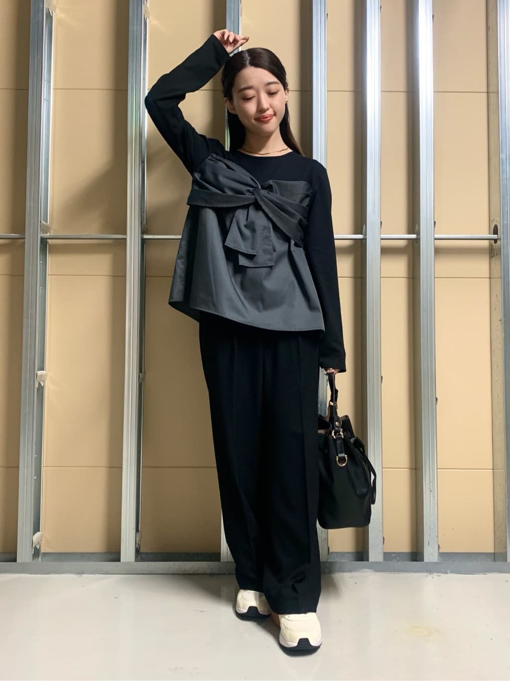 sahoさんの「THE SHOP TK｜布帛切替カットソー」を使ったコーディネート