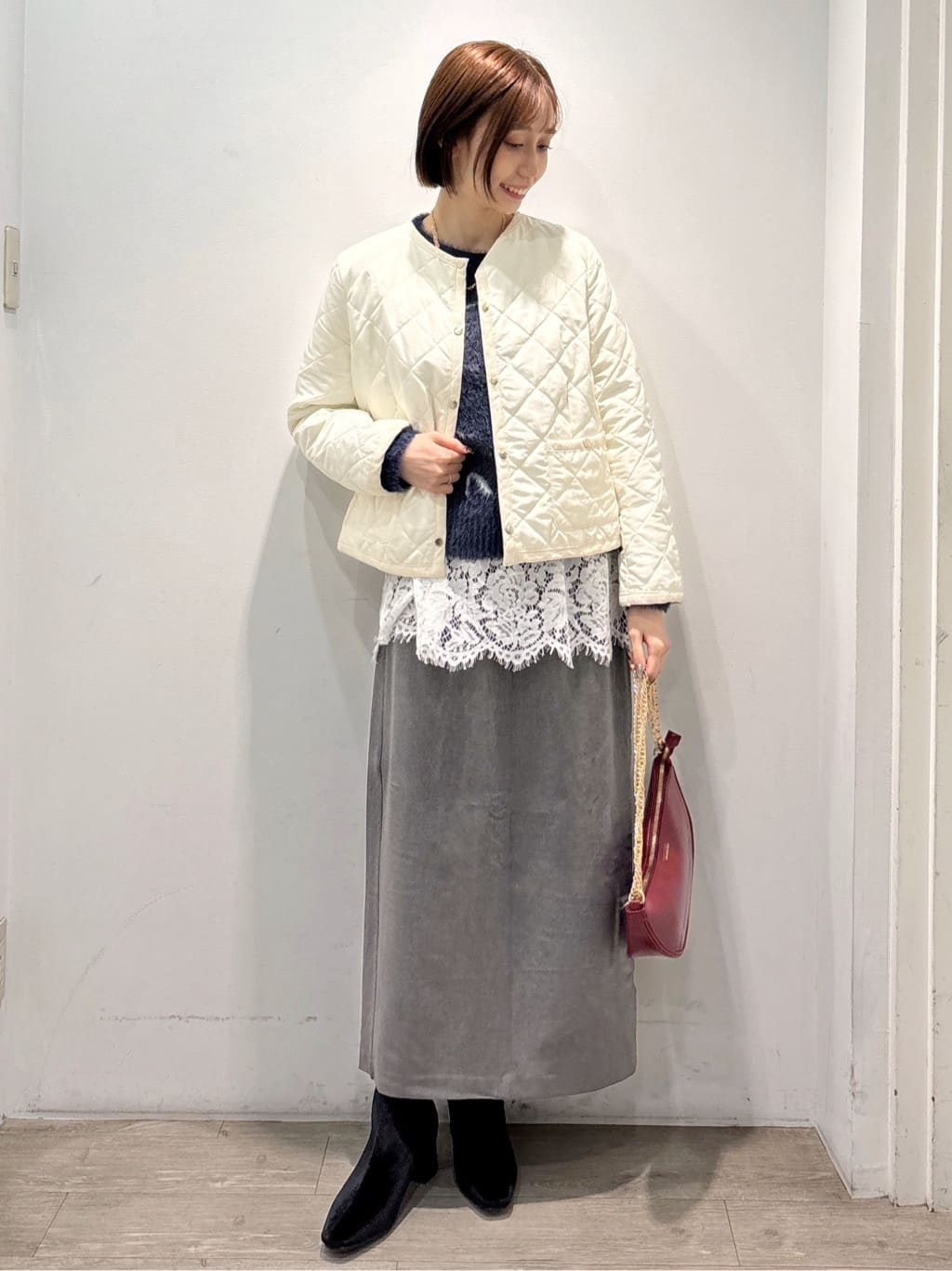 ぶまりんさんの「OPAQUE.CLIP｜アート柄シャギーニット【洗濯機OK】」を使ったコーディネート