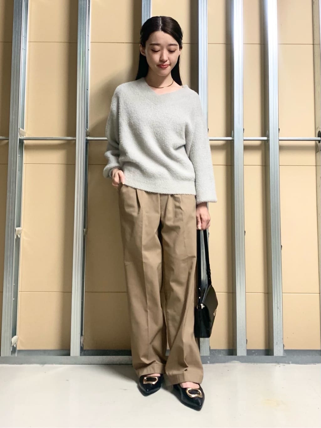 sahoさんの「THE SHOP TK｜【洗える】上品にきらめく フェザーラメニット」を使ったコーディネート