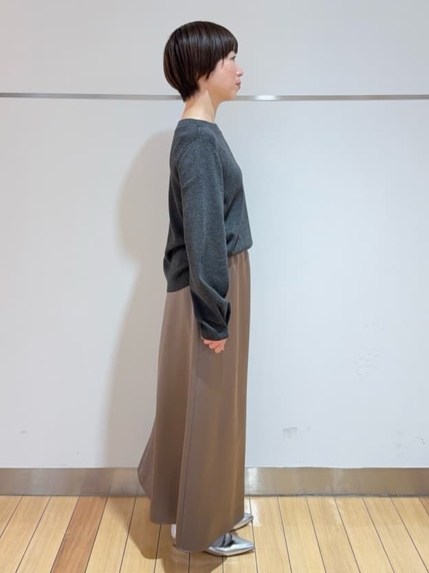 あやさんの「UNTITLED｜【きれいめ/洗える】ラメ入りワイドボートネックニット」を使ったコーディネート