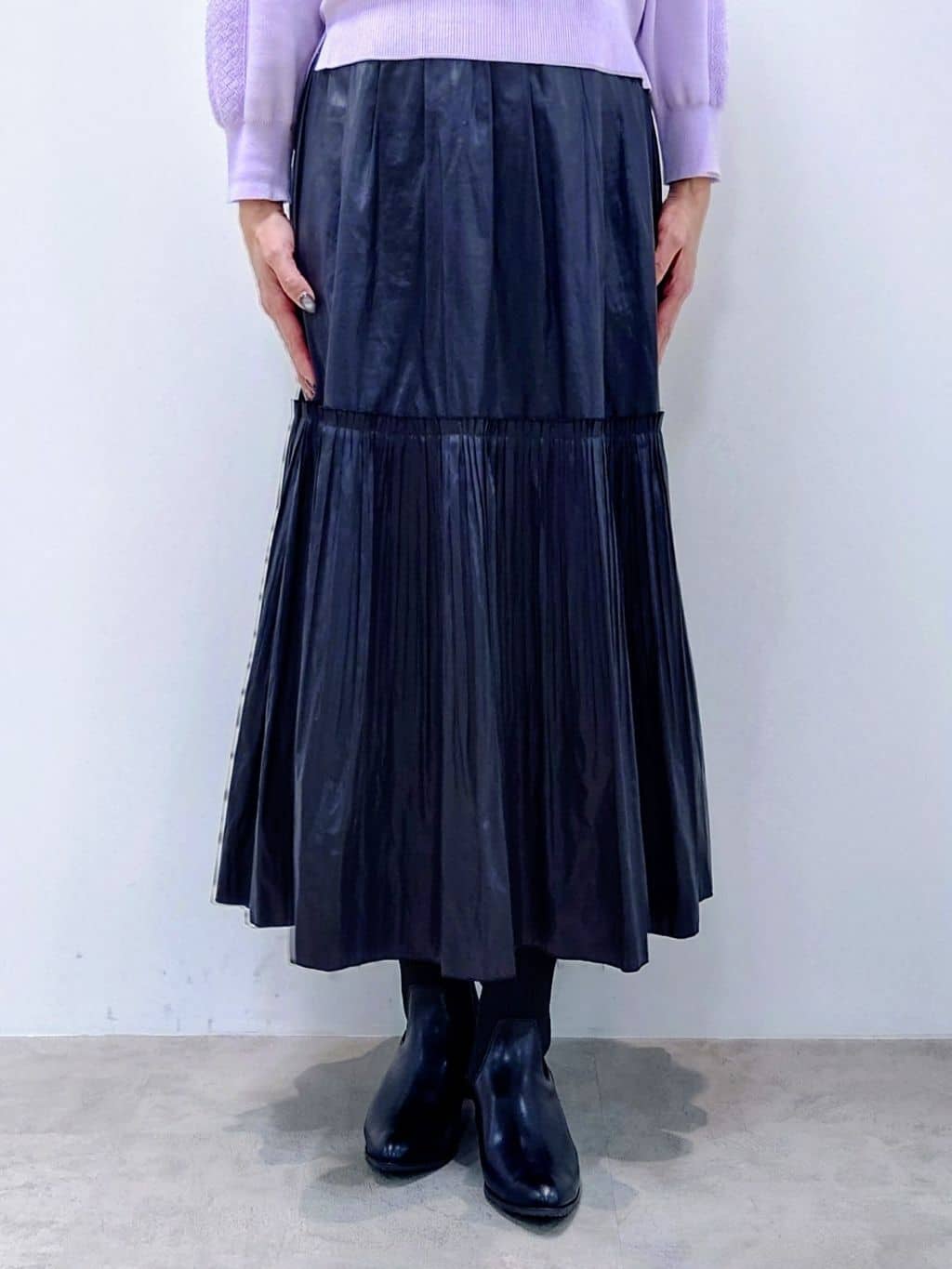 yoshiさんの「Reflect｜【選べる8色／スカートにもパンツにも◎】ウール混ボートネックニット」を使ったコーディネート
