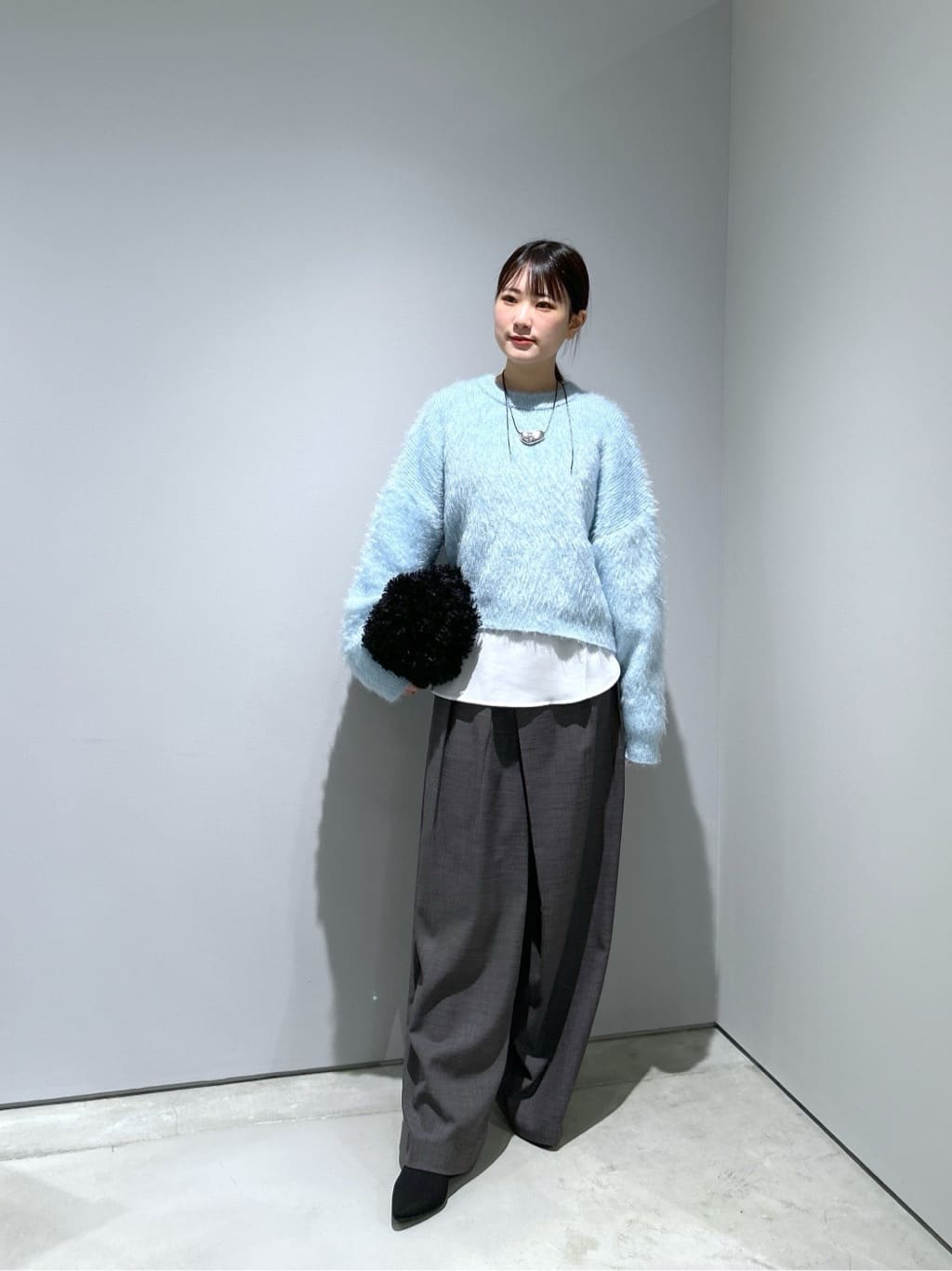 Renoさんの「INDIVI｜センタータックメランジワイドパンツ」を使ったコーディネート