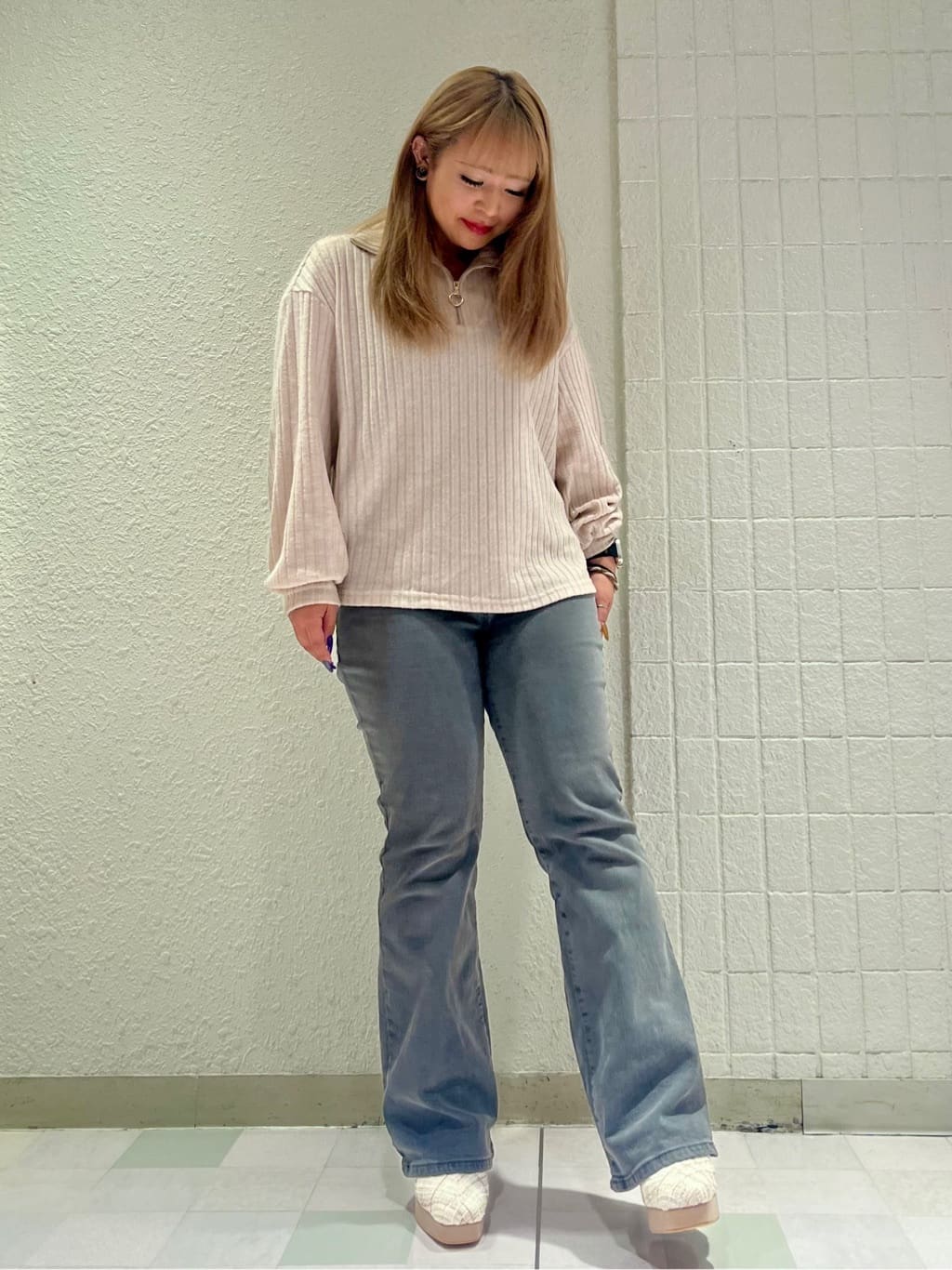Moriさんの「ESPERANZA｜【EC先行販売】スクエアツイードショートブーツ」を使ったコーディネート