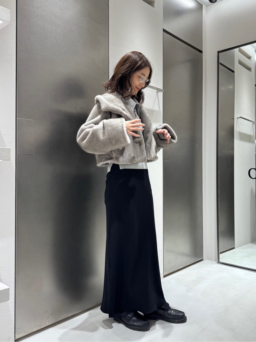 uchi__yamaさんの「CODE A｜faux mink short jacket」を使ったコーディネート