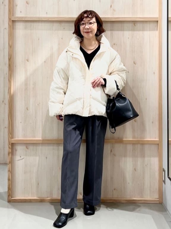 nakoさんの「THE SHOP TK｜ダウンジャケット」を使ったコーディネート