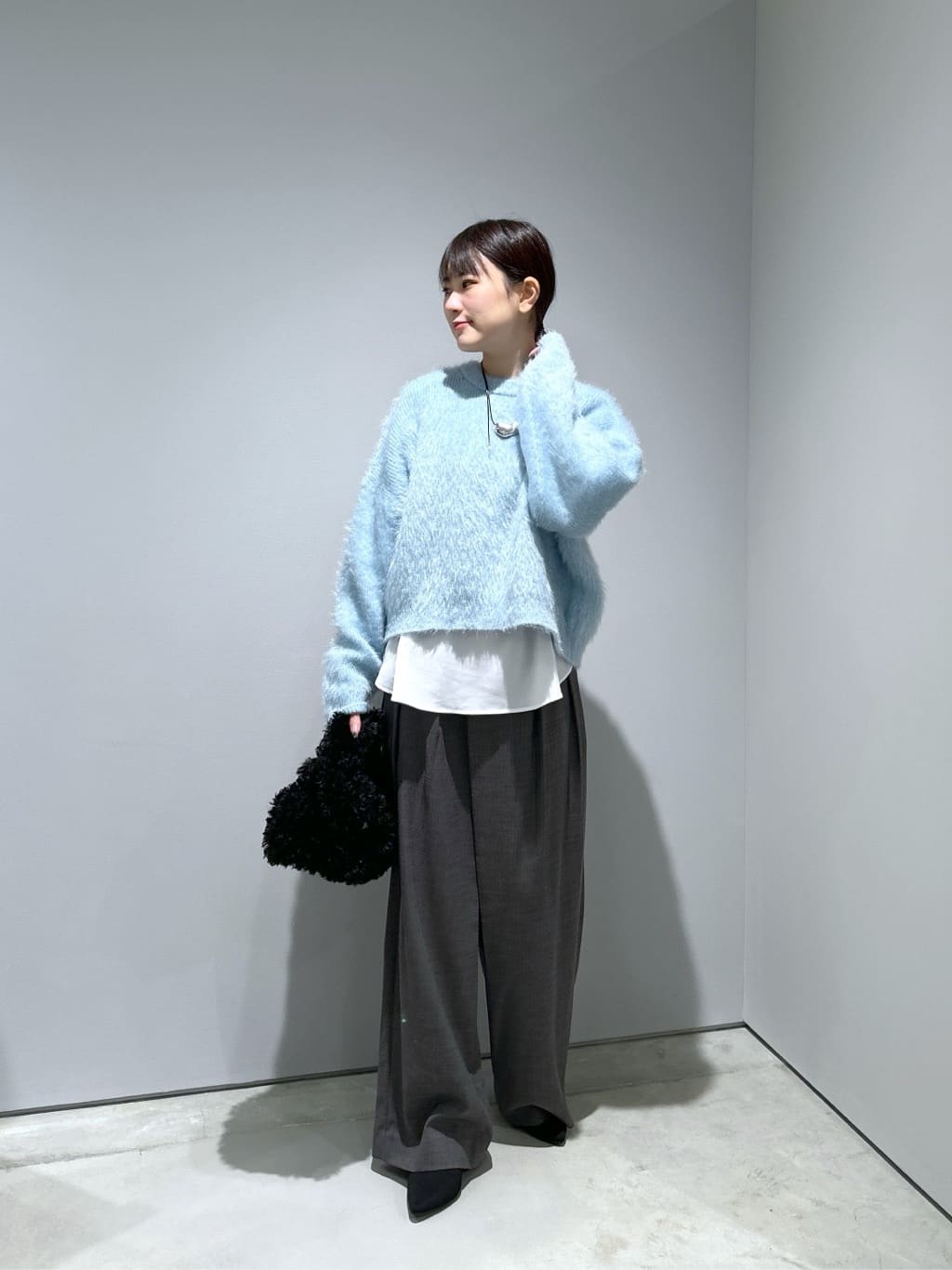 Renoさんの「INDIVI｜センタータックメランジワイドパンツ」を使ったコーディネート