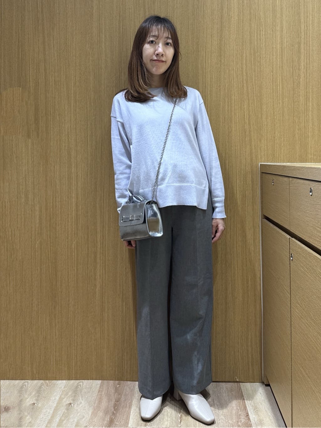 yukaさんの「OPAQUE.CLIP｜ボートネックニット／エクストラファインメリノウール【THEシリーズ／洗濯機OK】」を使ったコーディネート