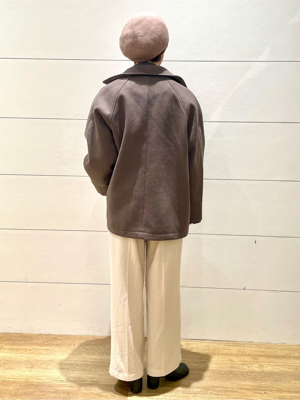 Ryoさんの「THE SHOP TK｜【品よく魅せる】フレアスリーブ リブニット/毛玉になりにくい/静電気防止/洗濯機OK」を使ったコーディネート
