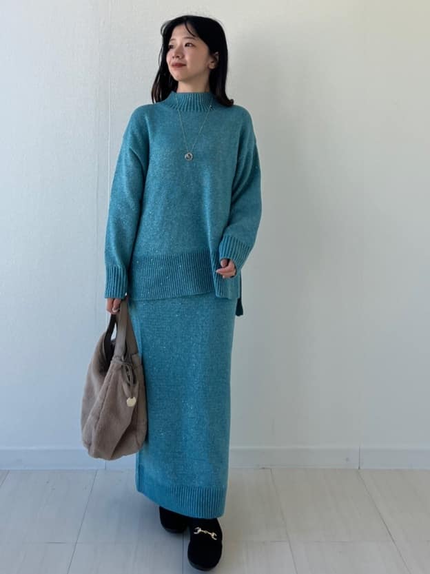 Mori Moriさんの「index｜ラメスパンコールナロースカート／セットアップ対応可【洗濯機OK】」を使ったコーディネート
