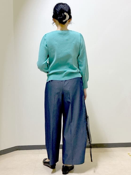  beni_gingerさんの「Reflect｜【選べる8色／スカートにもパンツにも◎】ウール混ボートネックニット」を使ったコーディネート