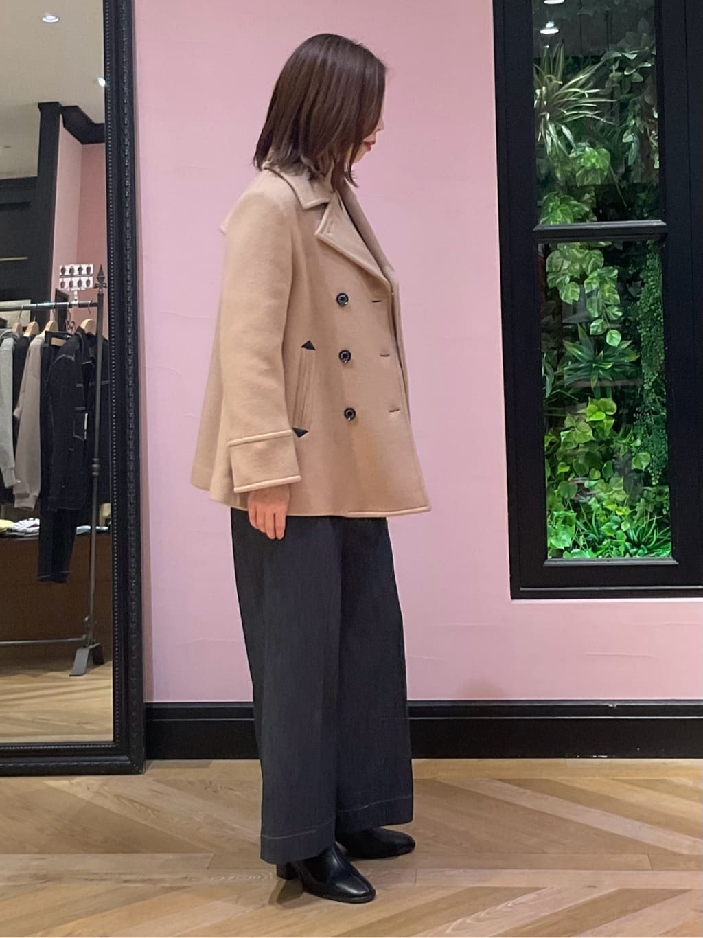 maruさんの「DRESSTERIOR｜アルパカブレンドVネックニット」を使ったコーディネート