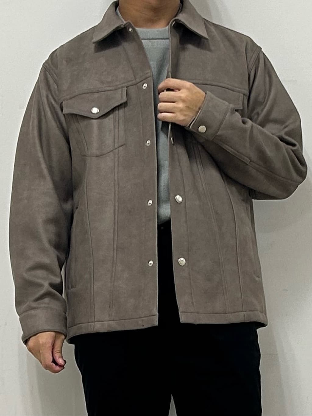 Hiroさんの「TAKEO KIKUCHI｜【Made in JAPAN】ビッグチェック＆スライドパズル柄 ニット」を使ったコーディネート