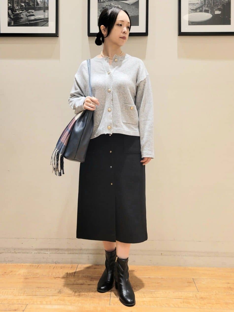 ななこさんの「SHOO･LA･RUE｜【洗濯機可】きちんと感が魅力 ジャケットライクカーディガン」を使ったコーディネート