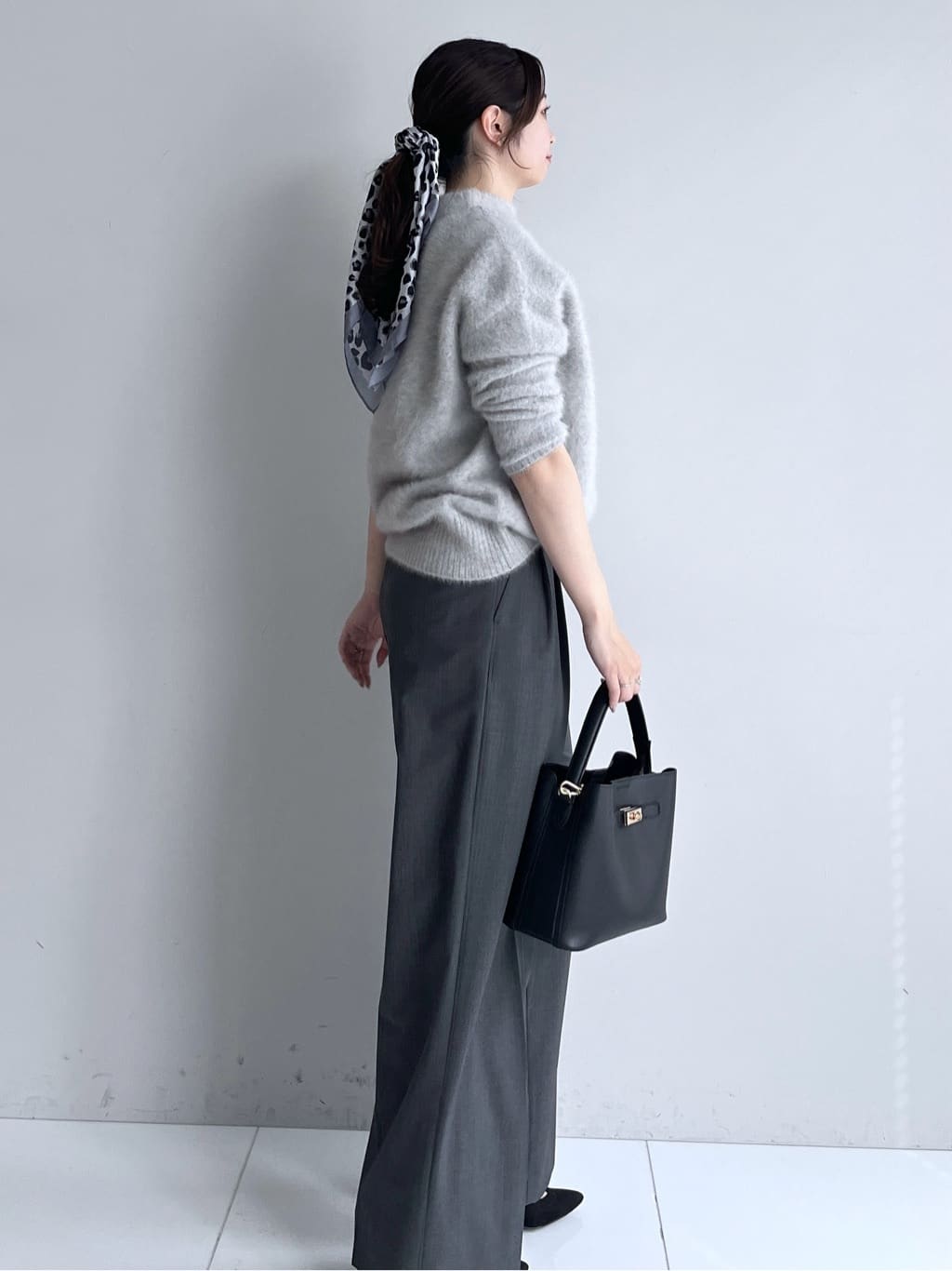 Saekoさんの「UNTITLED｜【大人な品格/ふわふわニット】フォックスカシミヤ コクーンニット」を使ったコーディネート
