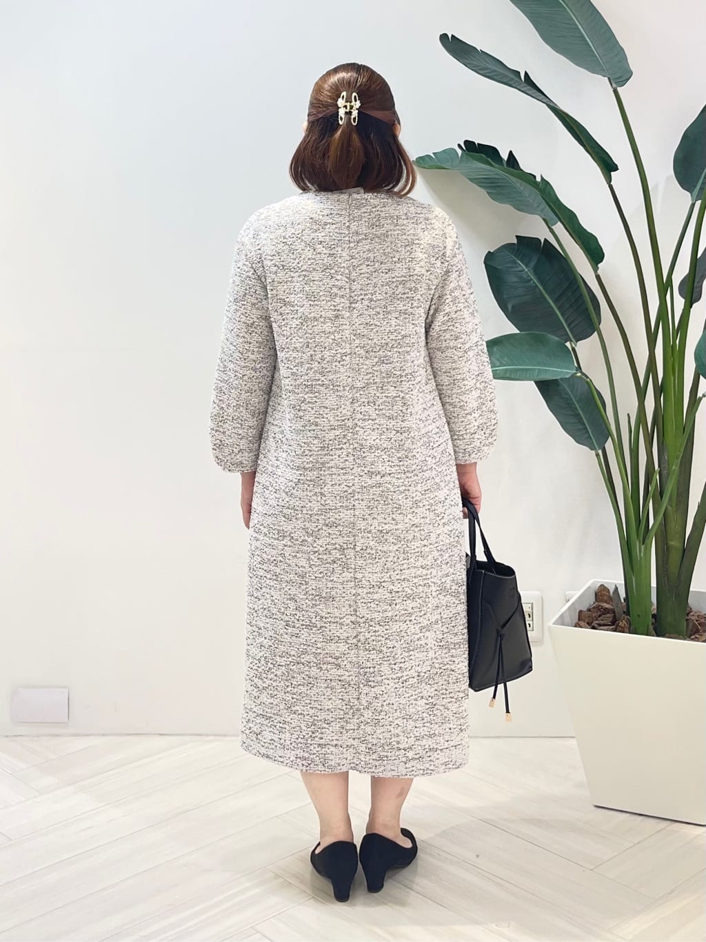 Tomoさんの「UNTITLED｜【カシミヤ混／日本製】Iラインスタンドウィングカラーコート」を使ったコーディネート