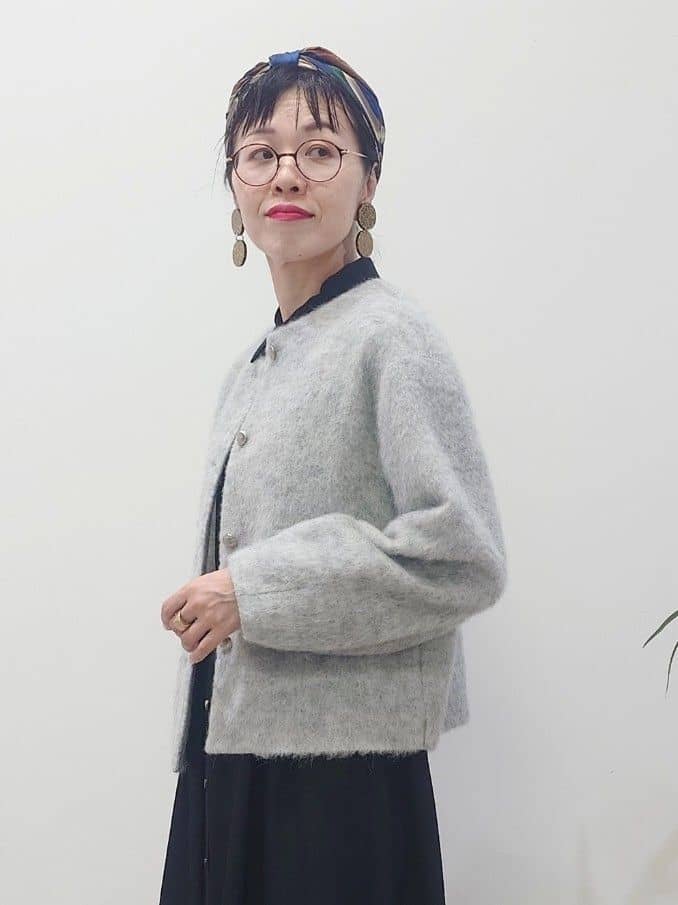 MUTSUKOさんの「UNTITLED｜【ジャケット風/メタルボタン】アルパカ混シャギーカーディガン」を使ったコーディネート
