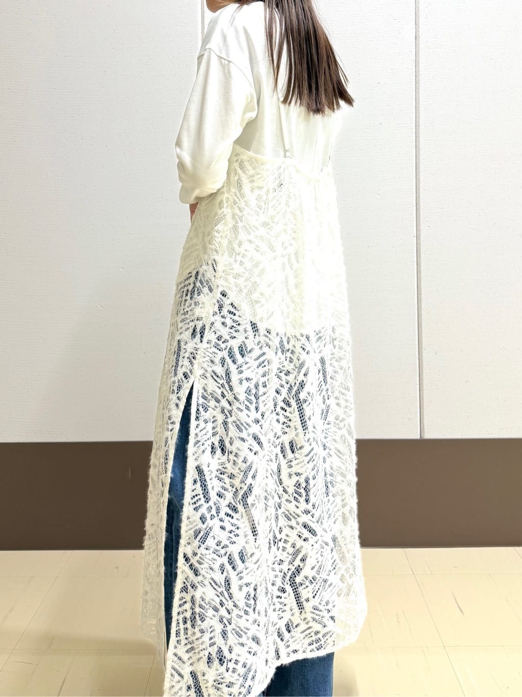 mamiさんの「INDIVI｜【レイヤード◎】レースキャミドレス」を使ったコーディネート