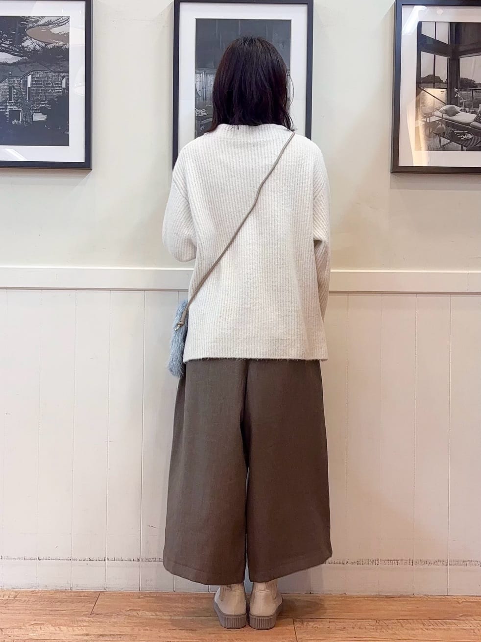 えぬさんの「SHOO･LA･RUE｜【S-LL/洗濯機可】ふわふわが魅力 ハイネックニットプルオーバー」を使ったコーディネート