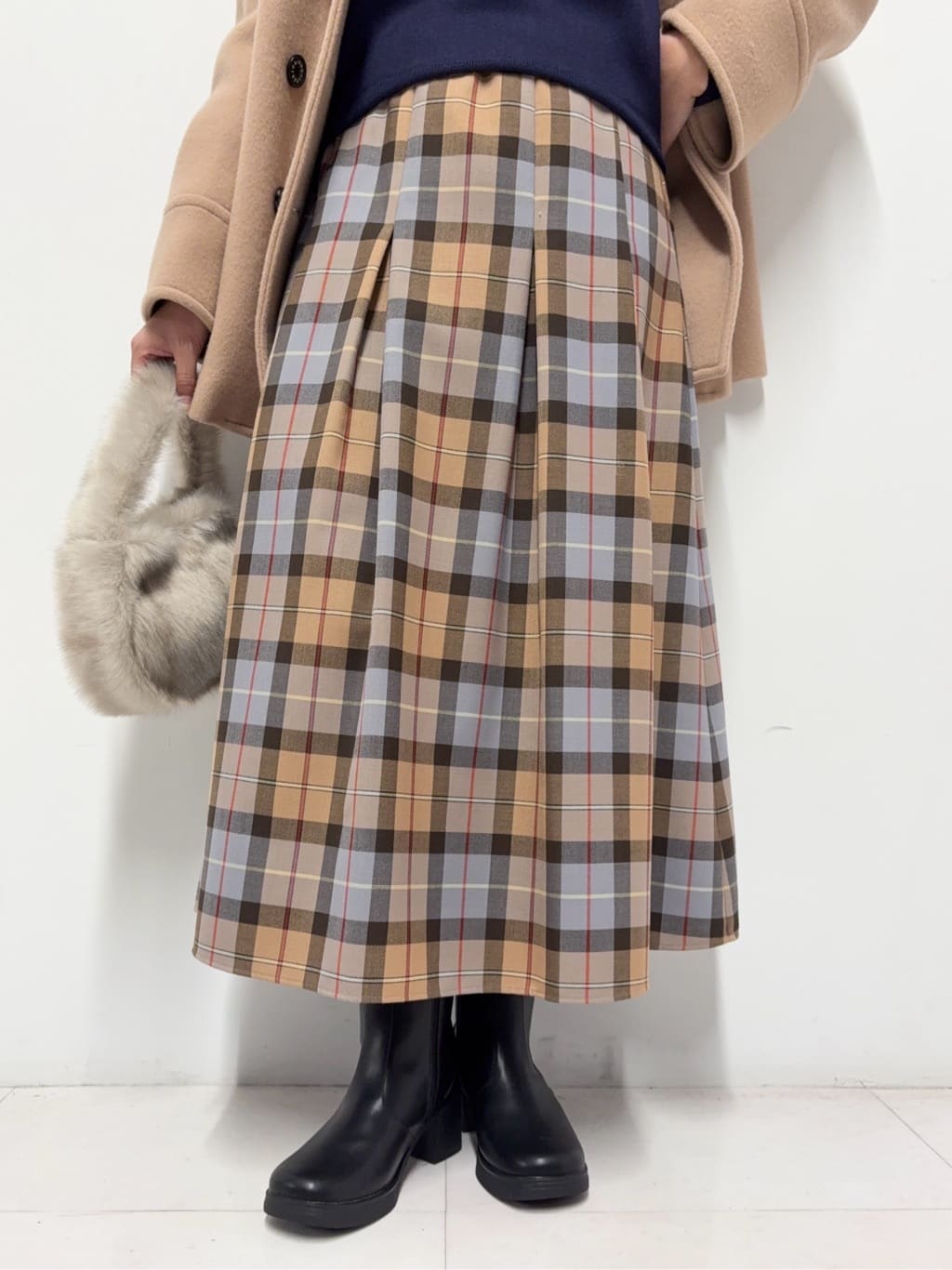Nishijimaさんの「DRESSTERIOR｜◆アニージャカードニット」を使ったコーディネート