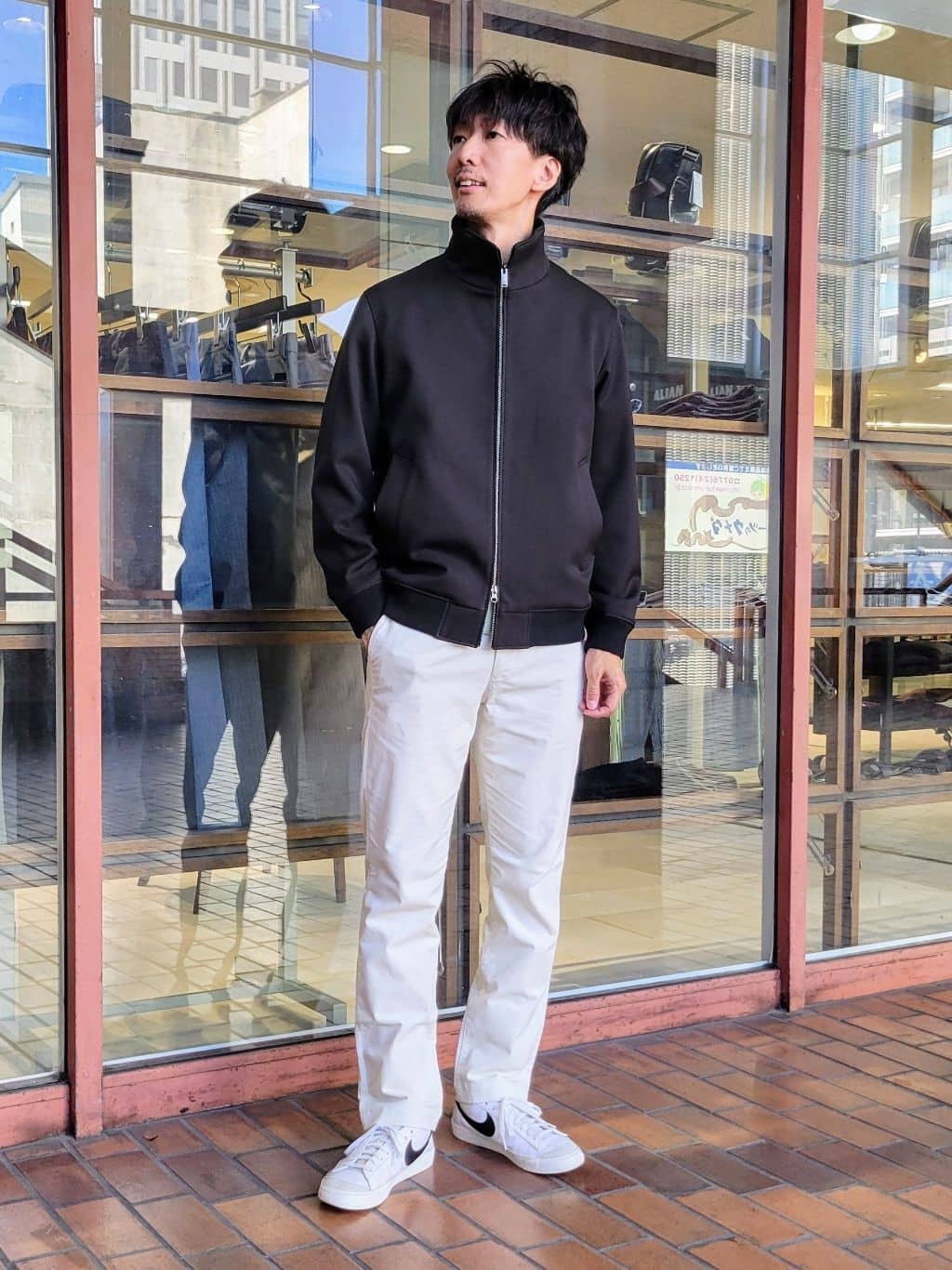 piroyaさんの「TAKEO KIKUCHI｜【JUST ONE LAYER】ダウンファブリック ジップアップ リブ ブルゾン」を使ったコーディネート