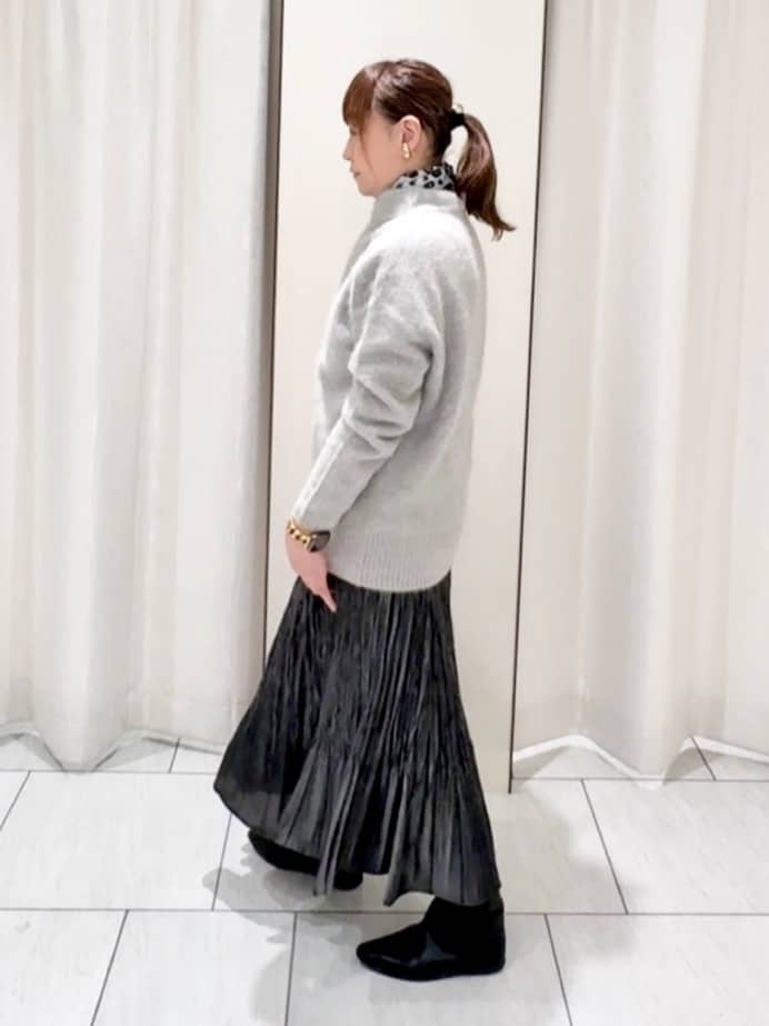 ʏᴜᴋɪᴋᴏさんの「UNTITLED｜【大人な品格/ふわふわニット】フォックスカシミヤ コクーンニット」を使ったコーディネート