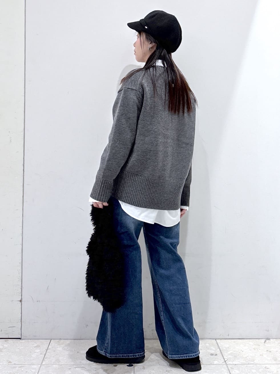 mameさんの「OPAQUE.CLIP｜ポケット刺繍レギュラーカラーシャツ【洗濯機OK】」を使ったコーディネート
