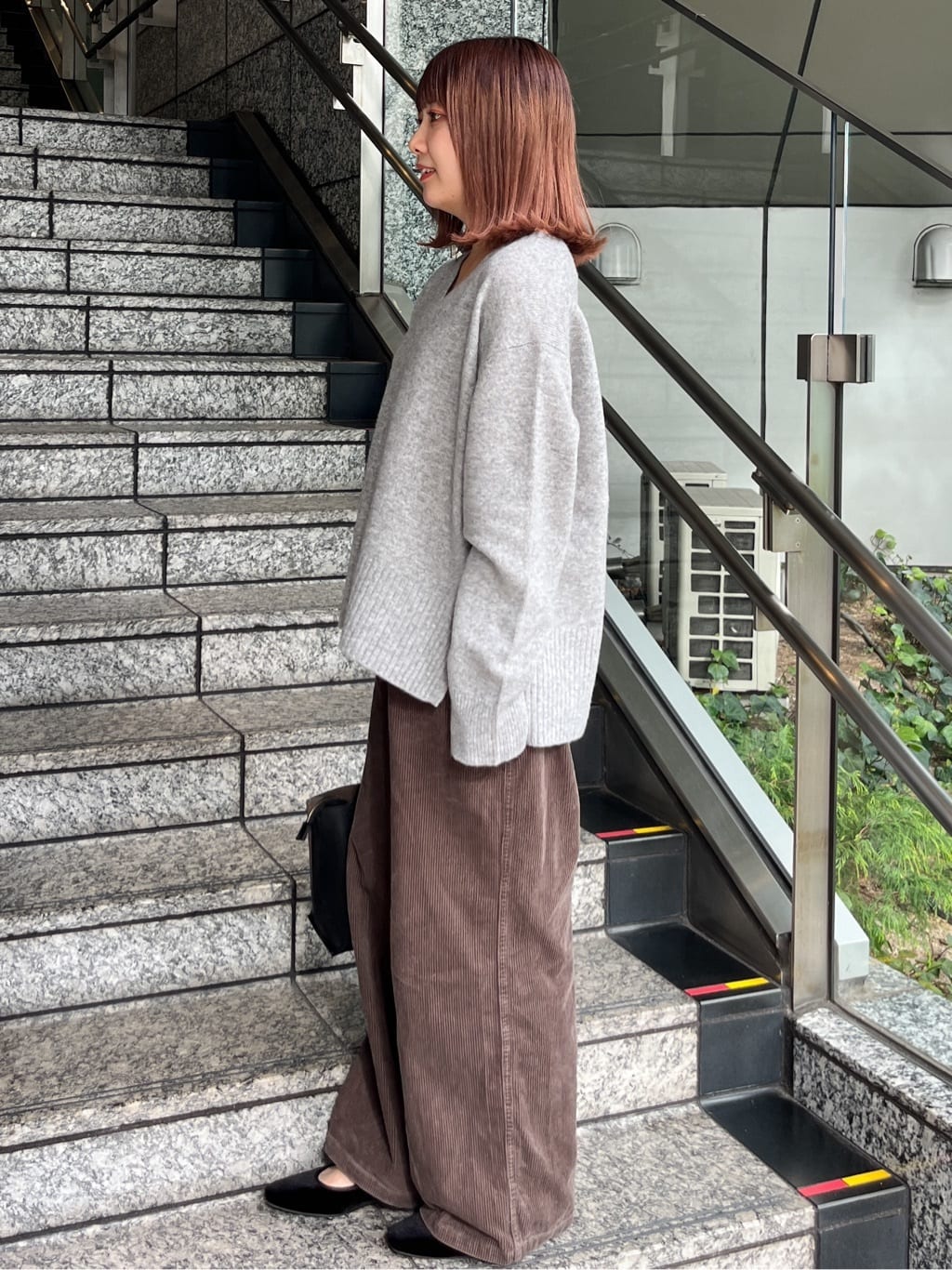 HANNAさんの「OPAQUE.CLIP｜コーデュロイワイドパンツ【洗濯機OK】」を使ったコーディネート