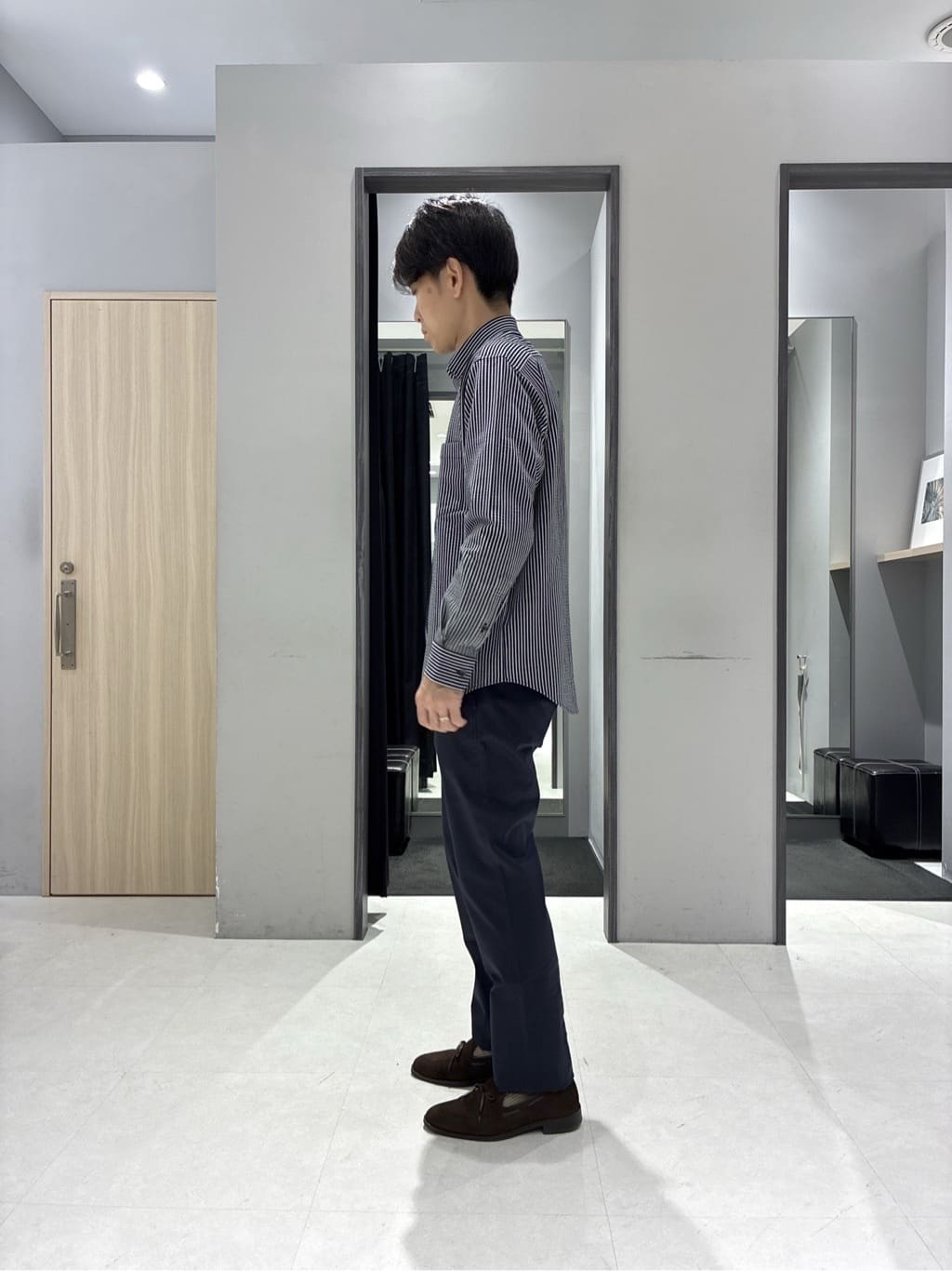 わいずみさんの「TAKEO KIKUCHI｜【ウールカシミヤブレンド】ビーバー調 スタンドカラー コート」を使ったコーディネート