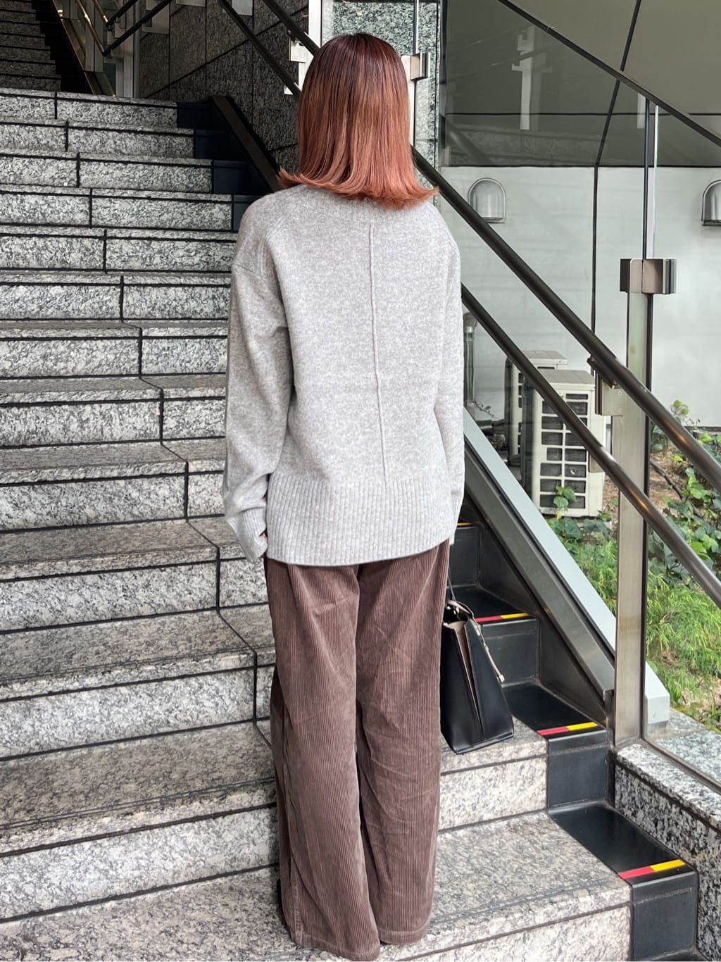 HANNAさんの「OPAQUE.CLIP｜コーデュロイワイドパンツ【洗濯機OK】」を使ったコーディネート