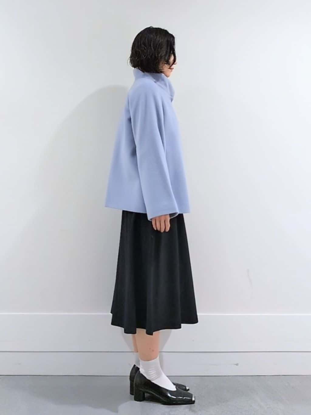 ミズタさんの「UNTITLED｜【着回しが効く／オンオフアウター】ウールショートコート」を使ったコーディネート
