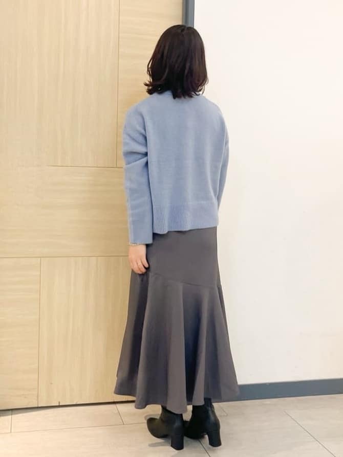YOさんの「grove｜【洗える】レイヤードにもおすすめ！サイド釦ニット」を使ったコーディネート