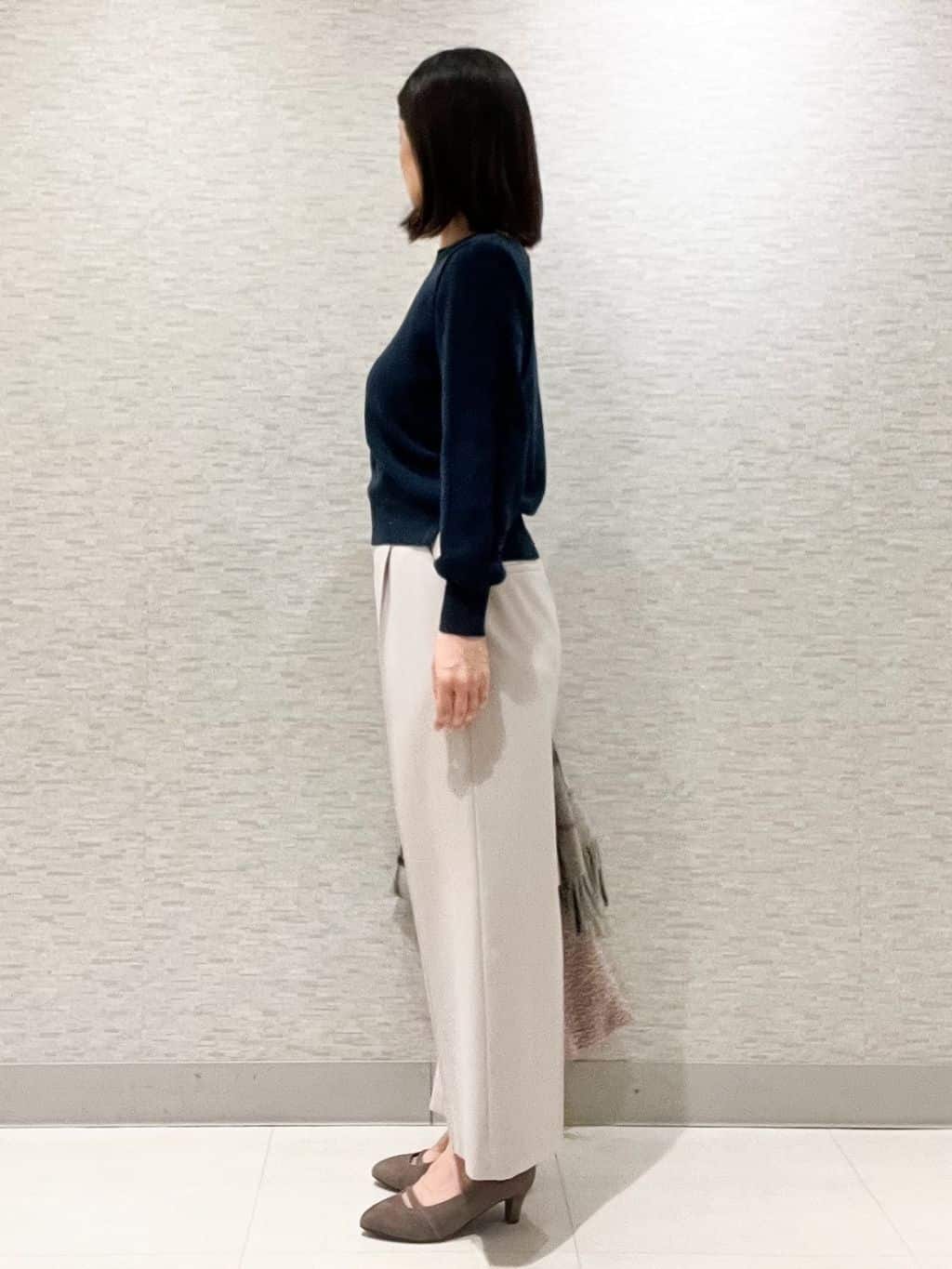 marikoさんの「Reflect｜【選べる8色／スカートにもパンツにも◎】ウール混ボートネックニット」を使ったコーディネート