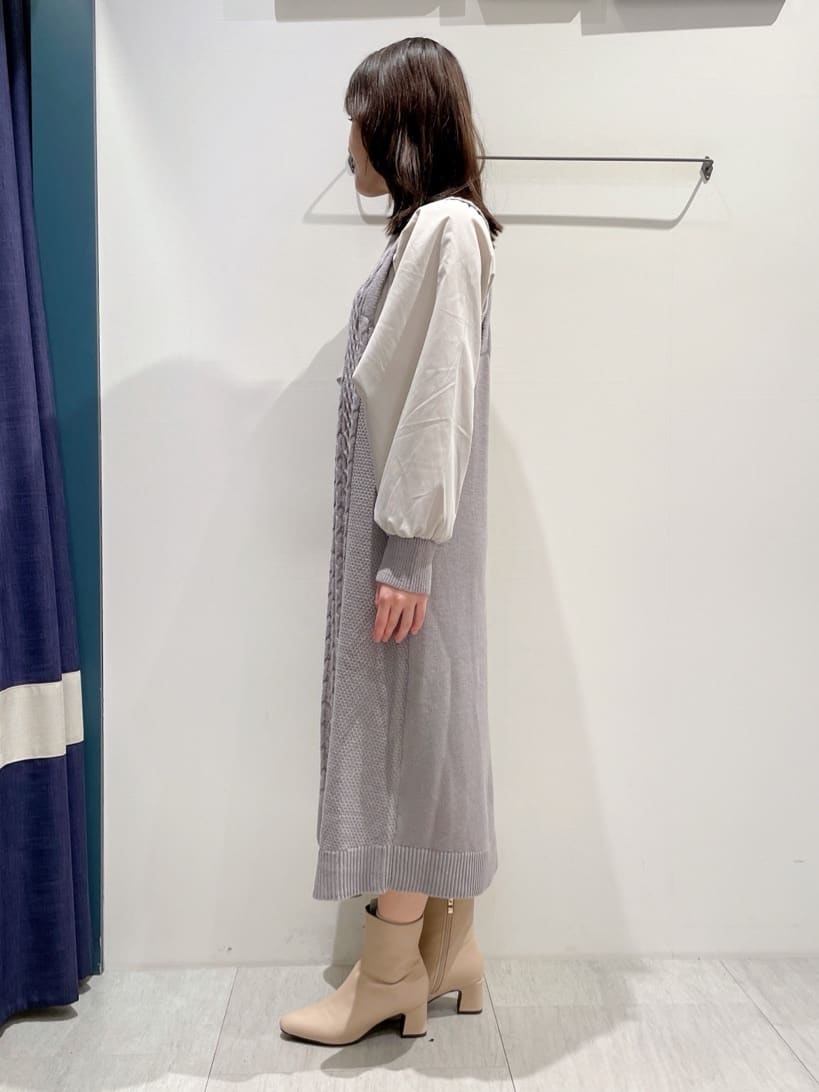 haruさんの「grove｜一枚で華やぐ、袖布帛ケーブルニットワンピース」を使ったコーディネート