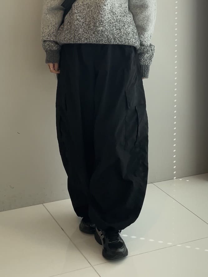 abeさんの「tk.TAKEO KIKUCHI｜バギーバレルカーゴパンツ」を使ったコーディネート