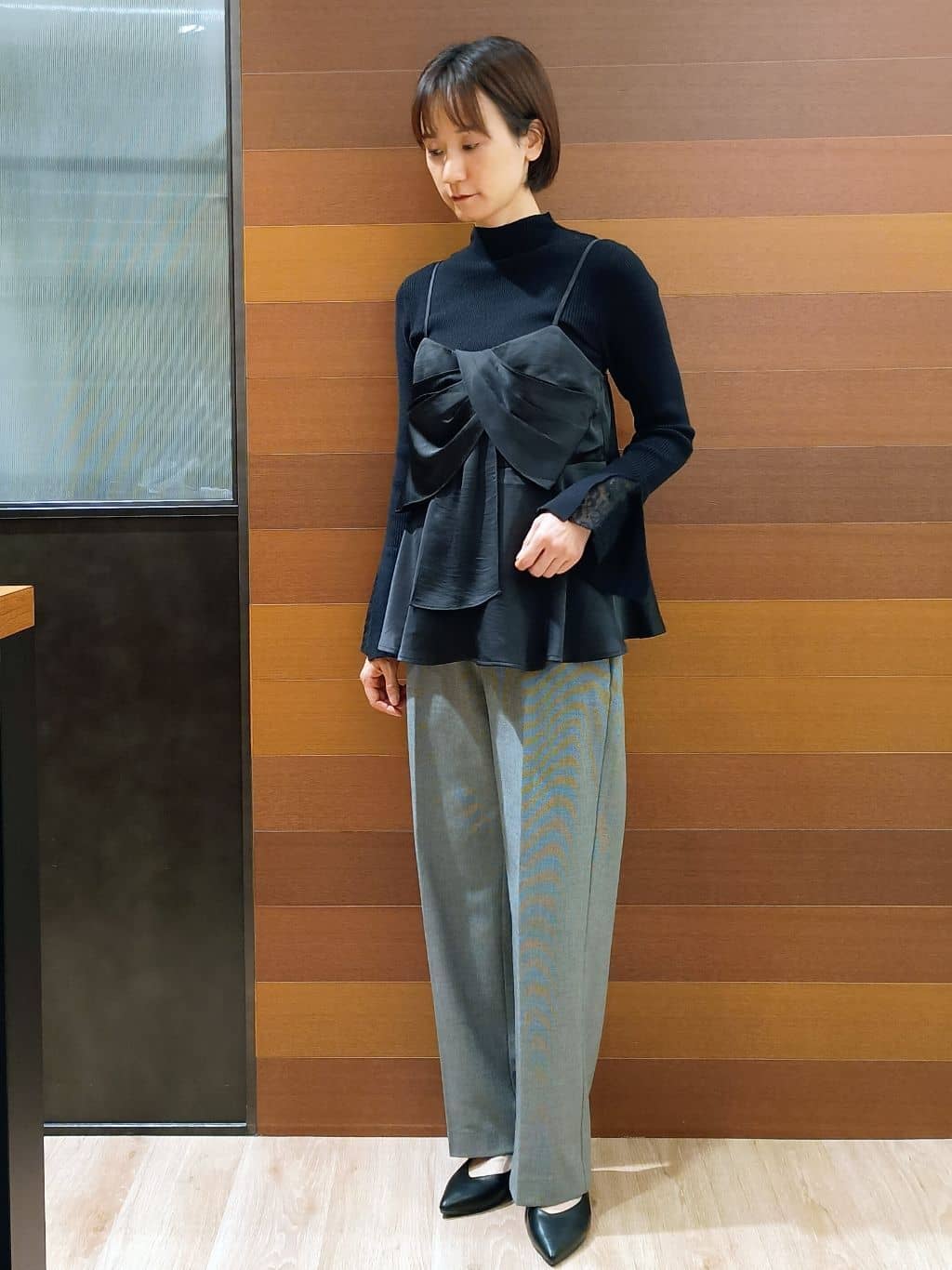 miuraさんの「OPAQUE.CLIP｜カシミヤブレンドウールミドルピーコート」を使ったコーディネート