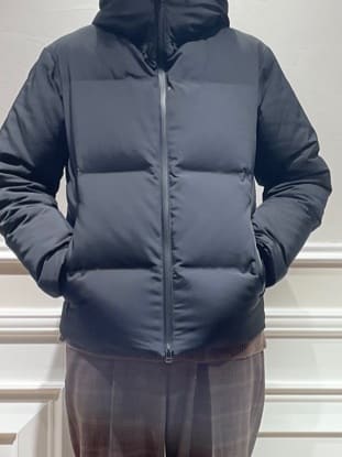 橋本さんの「DRESSTERIOR｜◆【干場義雅&times;DRESSTERIOR】Ultimate Down Black」を使ったコーディネート