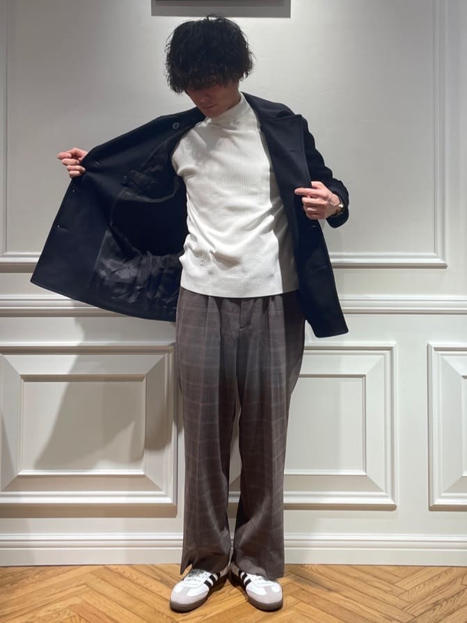 橋本さんの「DRESSTERIOR｜ワイドリブ タートルネックニット」を使ったコーディネート