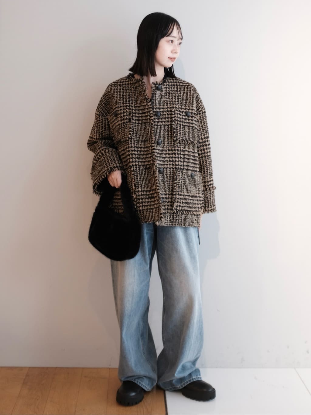 Kishimotoさんの「DRESSTERIOR｜◆Dhyana．（ディアナドット） バックファスナー チェルシーブーツ」を使ったコーディネート