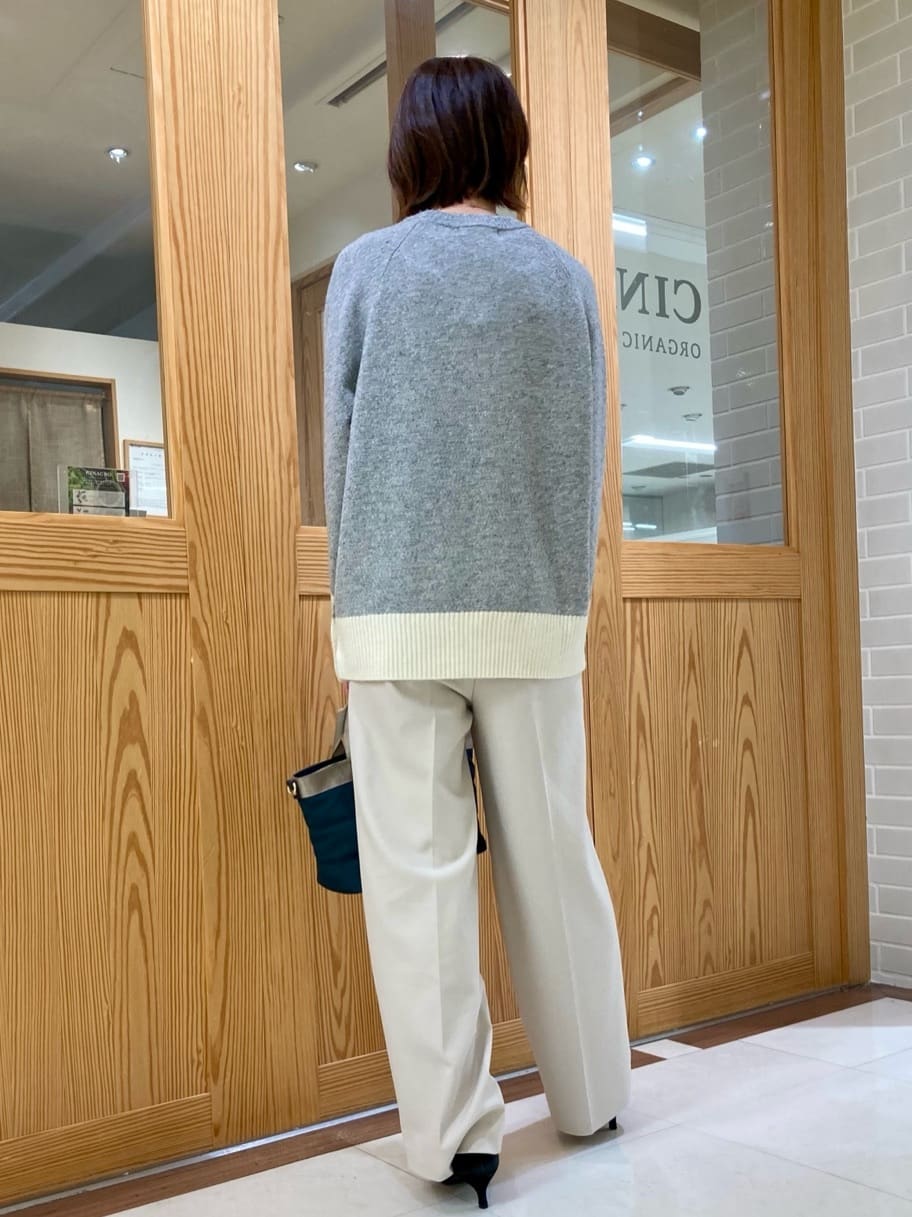 ゆうさんの「UNTITLED｜【重ね着もおすすめ/洗える】ウールカシミヤ クルーネックニット」を使ったコーディネート