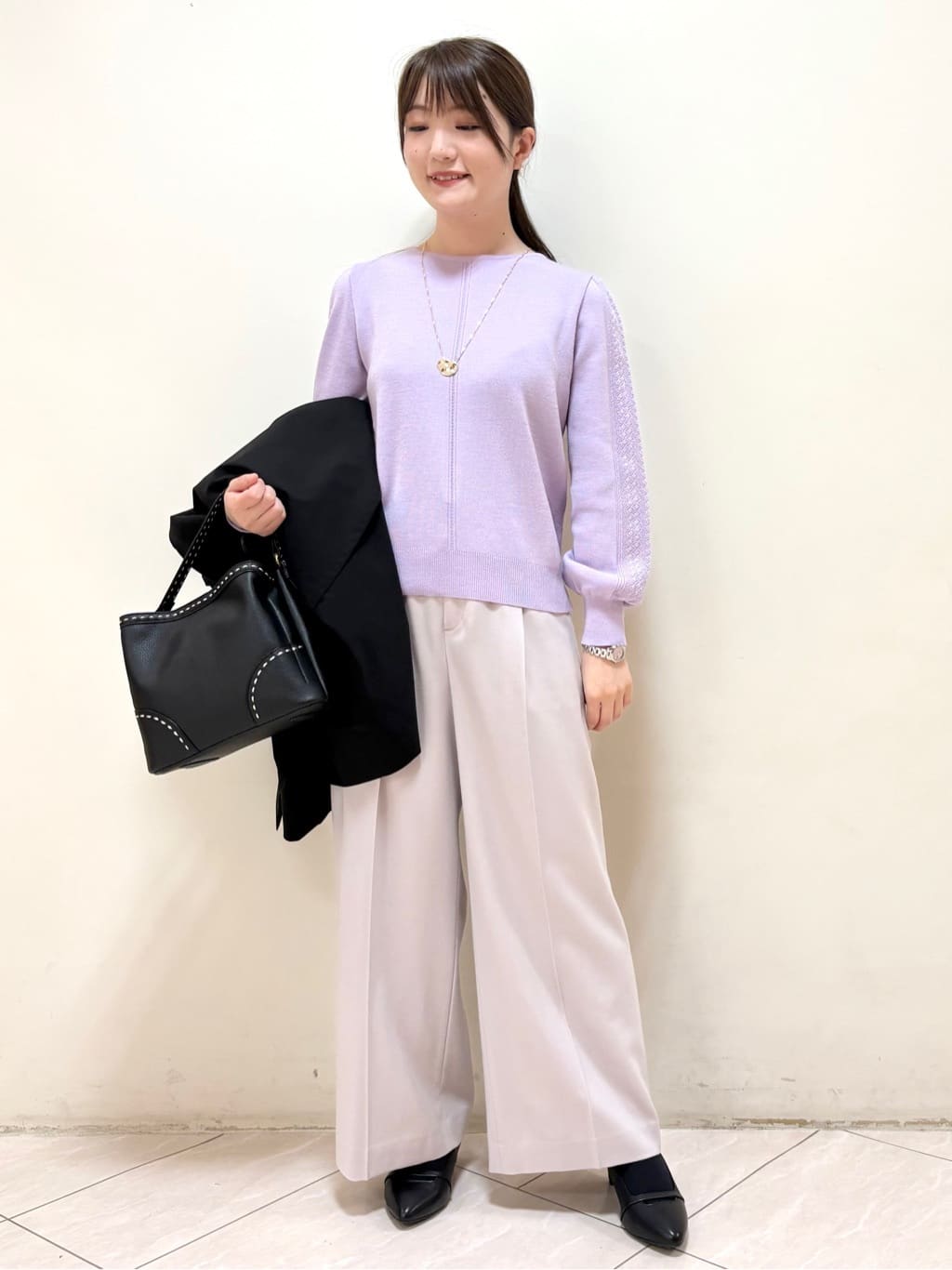 mikiさんの「Reflect｜【選べる8色／スカートにもパンツにも◎】ウール混ボートネックニット」を使ったコーディネート