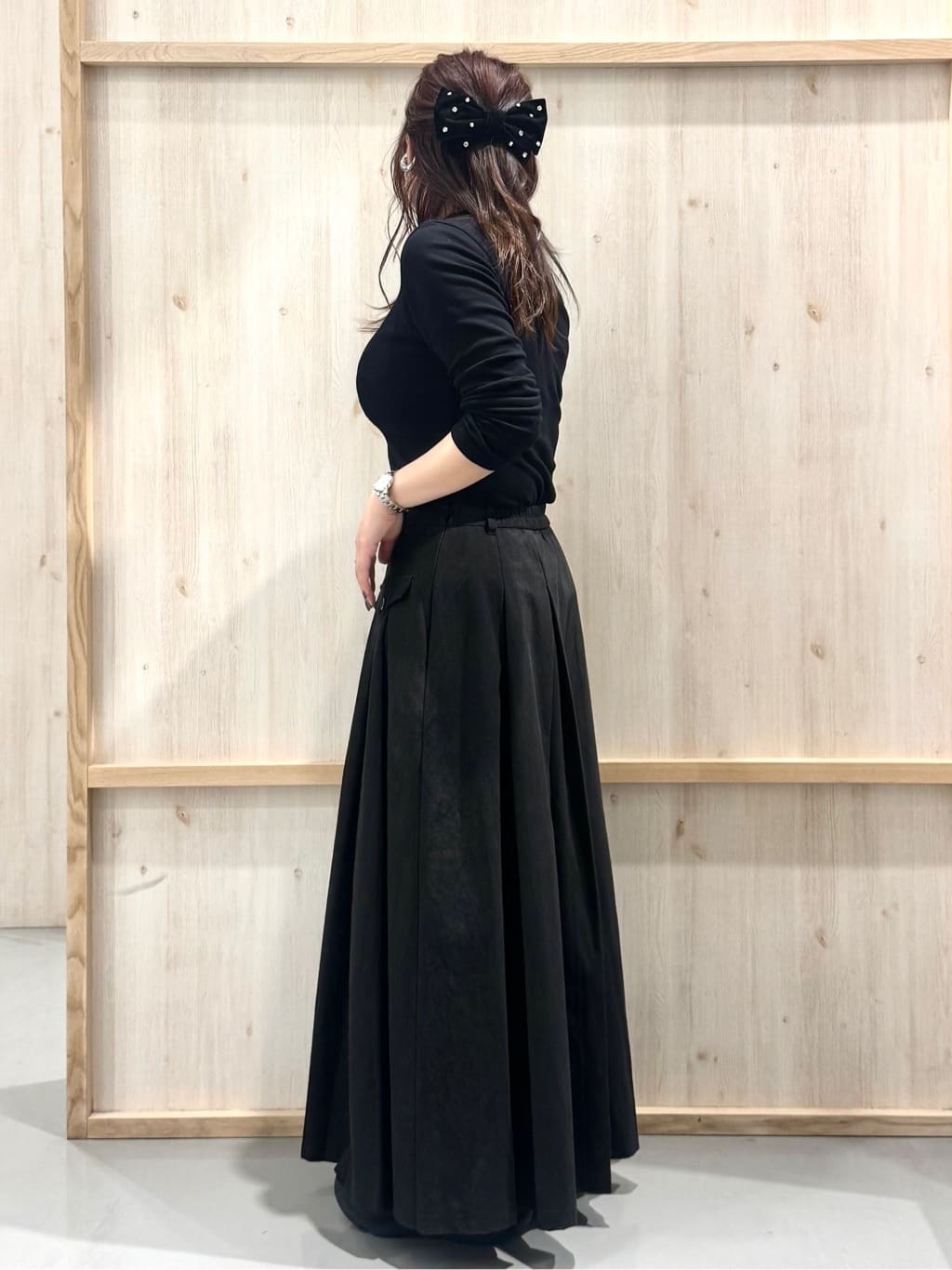 nanaさんの「THE SHOP TK｜【ふわふわあったか】フェザーカーディガン」を使ったコーディネート