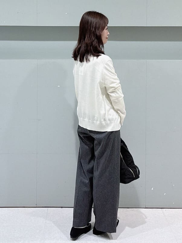 makiさんの「UNTITLED｜【はっ水機能/フード取り外し可】ミディダウンコート」を使ったコーディネート