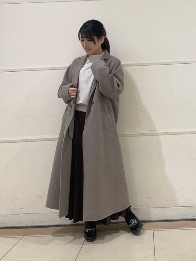 watanabeさんの「UNTITLED｜【ロング丈/軽やか】テーラード　リバーコート」を使ったコーディネート