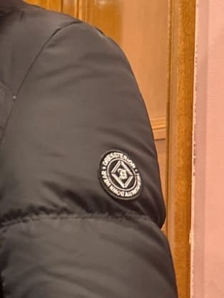 komatsuさんの「DRESSTERIOR｜アルパカブレンドVネックニット」を使ったコーディネート