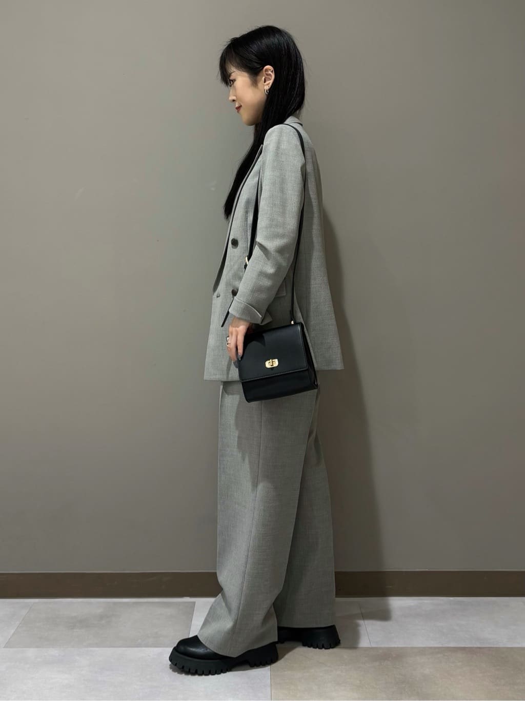 KEIKOさんの「INDIVI｜【洗える／セットアップ可能】凹凸ストレッチ素材ダブルジャケット」を使ったコーディネート